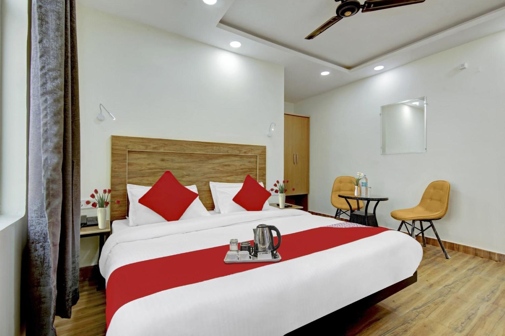 O Santosh Residency Hotel 3*